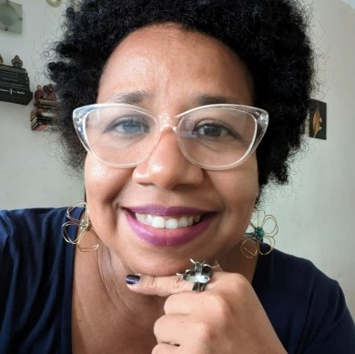 Roxana Muñoz — Copy Estratégico